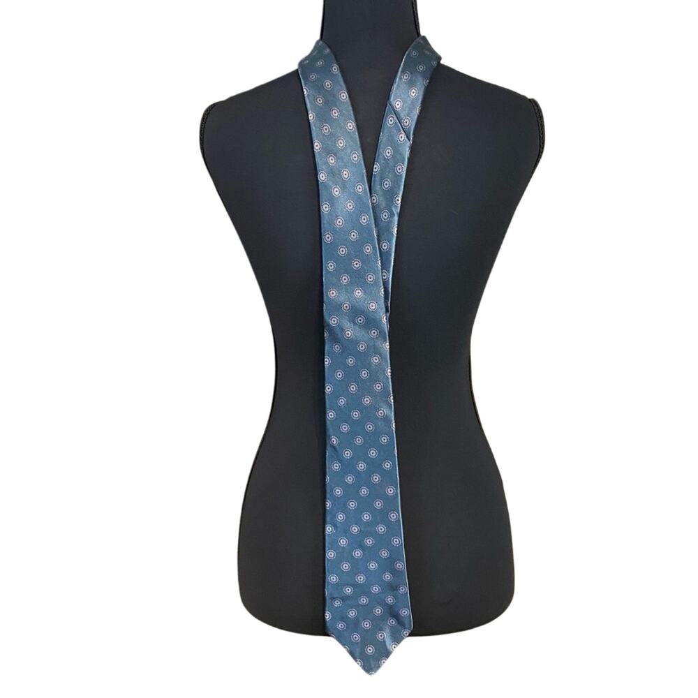 Oscar de la Renta Elegant Blue Tie 100% silk